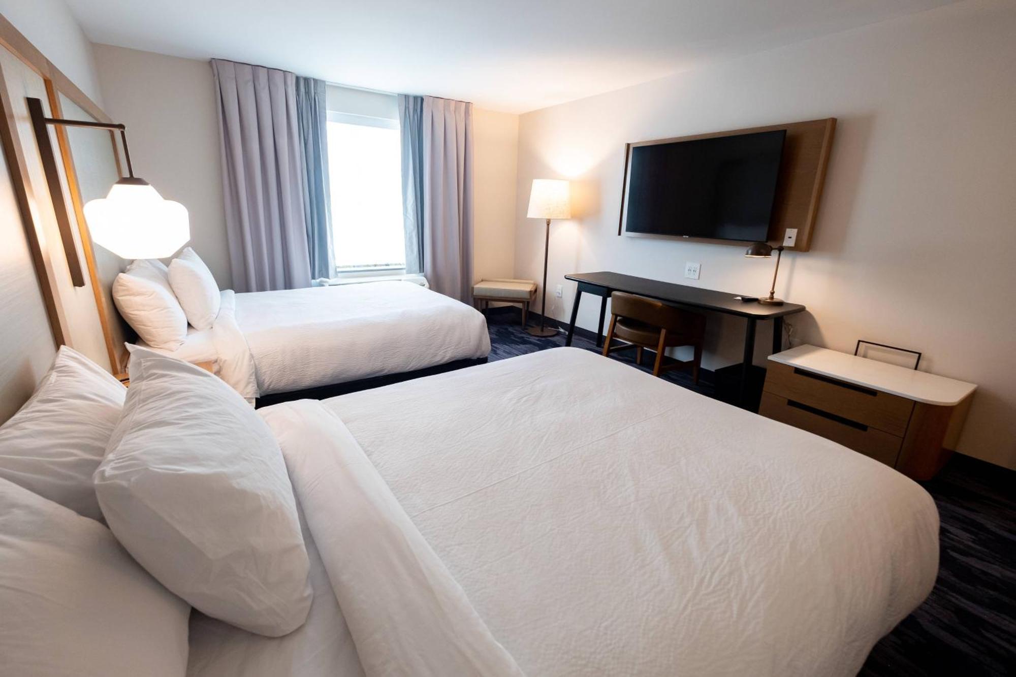 Fairfield By Marriott Inn & Suites Fond Du Lac Exterior photo